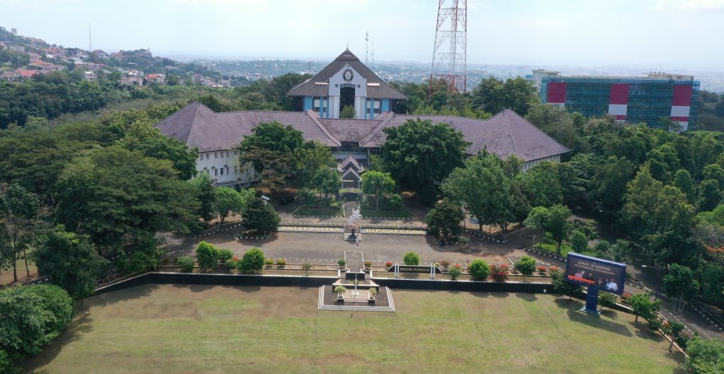 universitas diponegoro
